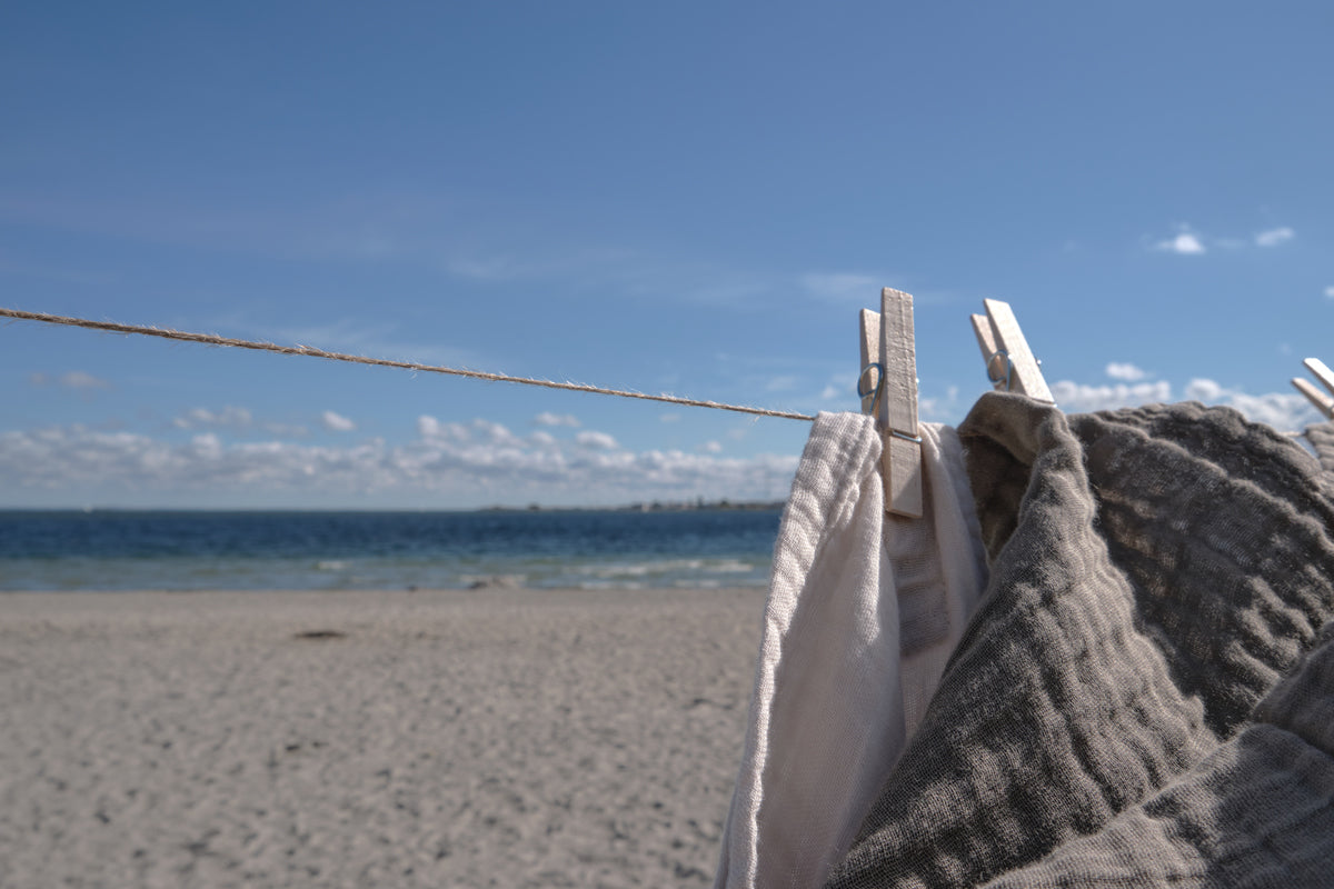 Strandhåndklæde i økologisk bomuld fra The Organic Company