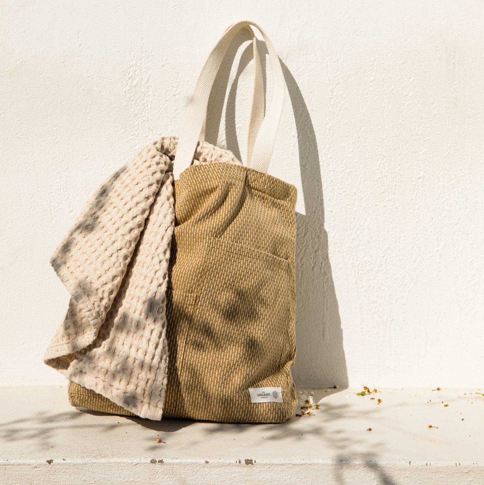 Pique tote bag