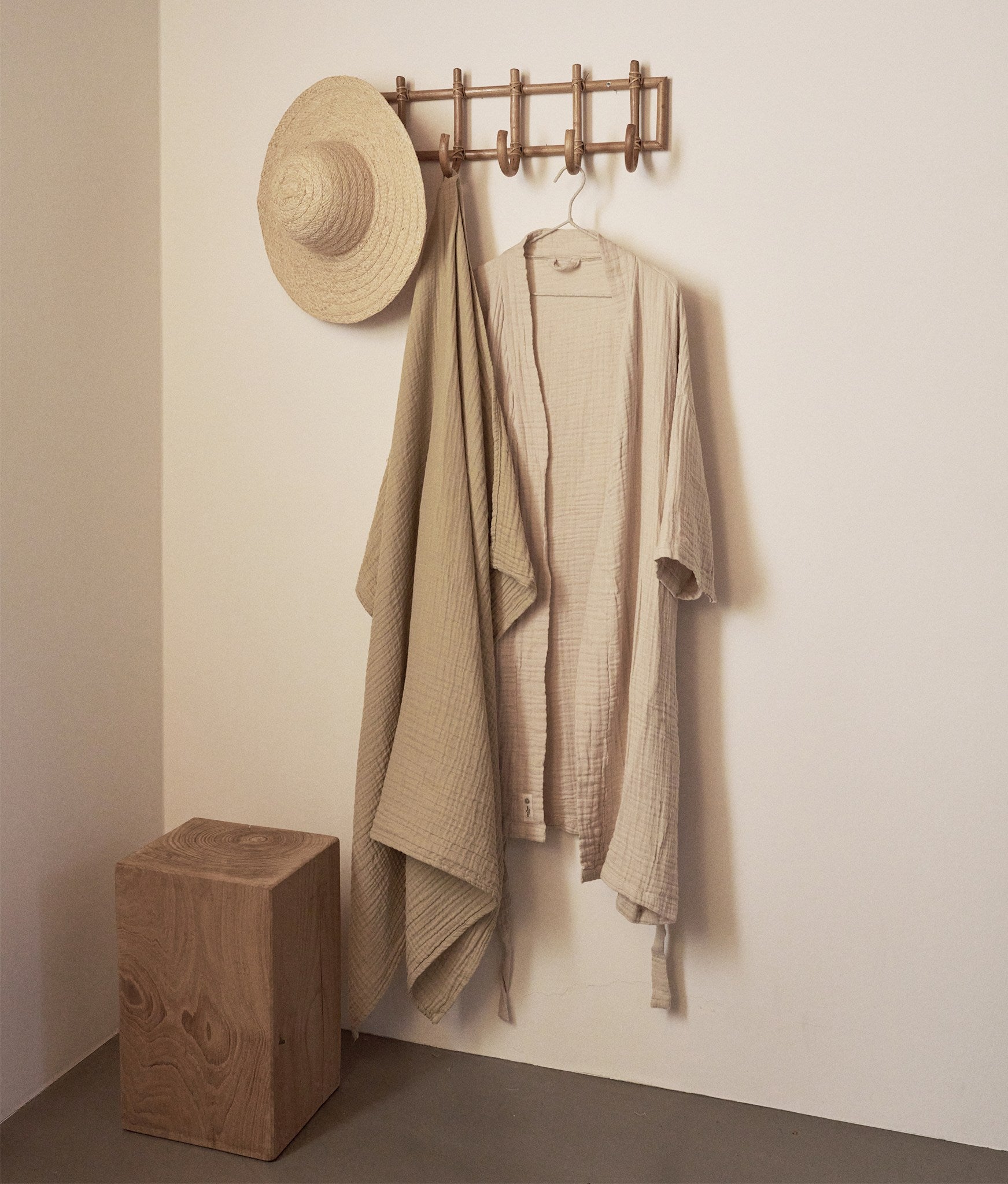 FINE Bathrobe - 202 Stone